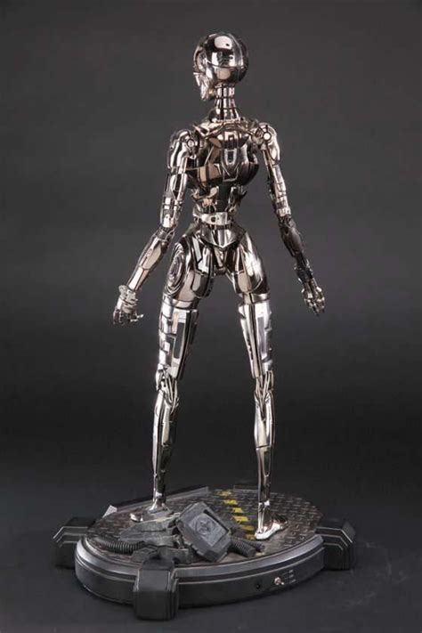 T X Terminatrix 13 Scale Endoskeleton Statue Terminator Movies