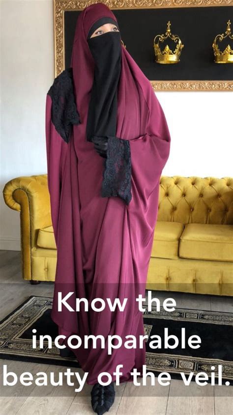 Pin By Nauvari Kashta Saree On Hijabi Queens In 2023 Beauty Hijabi