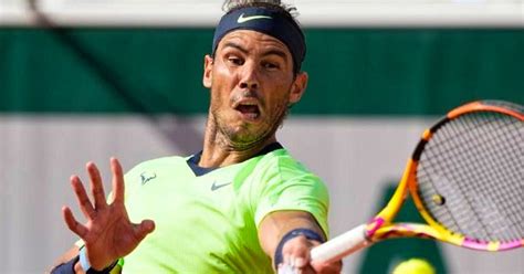 Roland Garros Rafael Nadal Montre Les Muscles à Paris Blue News