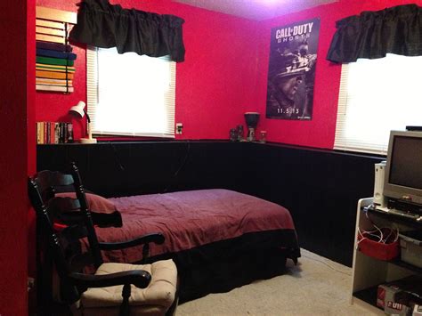 Red And Black Teen Boy Room View 1 Red Kids Rooms Gold Bedroom Teen
