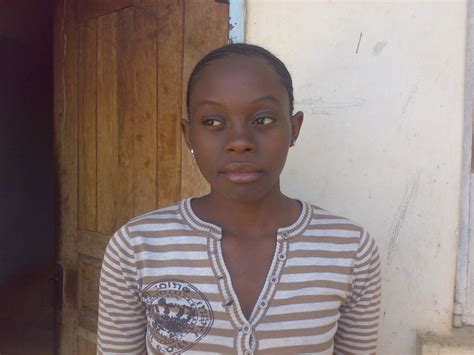 Sweetflora Kenya 23 Years Old Single Lady From Nairobi Christian Kenya Dating Site Black Eyes