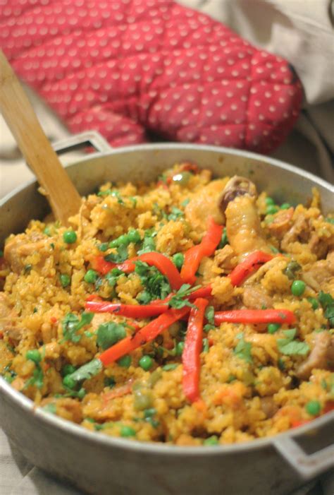 Though the arroz con pollo should taste great if you follow this recipe exactly, some chefs like to spice their sofrito up with some of their favorite flavors as a. Cuban Arroz con Pollo (Chicken & Rice) | Recipe | Food ...