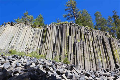 10 Breathtaking Basalt Columns Around The World
