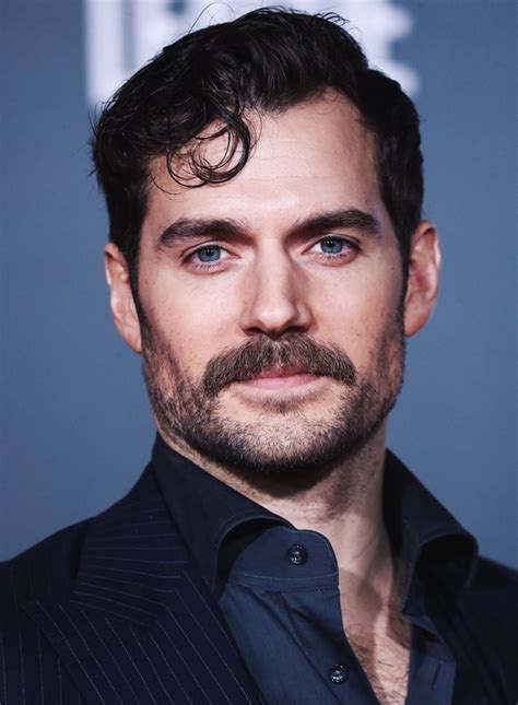 Henry Cavill Has The Most Beautiful Eyes Ive Ever Seen Ladyboners