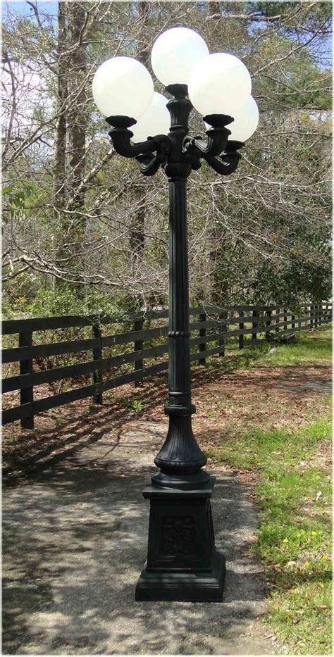 95 Ft 5 Arm Victorian Pole Light For Commercial Or Residential Use