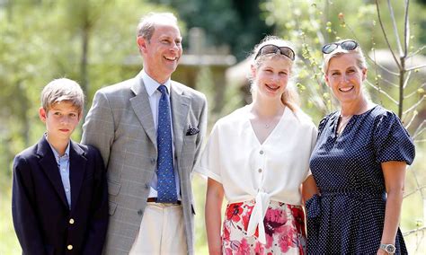 Prince edward visited israel in september 2007 as chairman of the international council of the duke of edinburgh's award. Prince Edward makes surprising confession about family ...