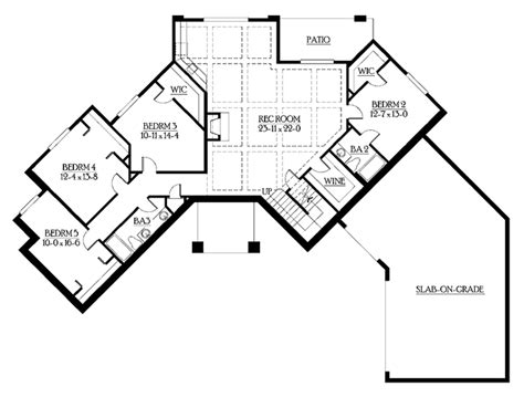 Mediterranean Style House Plan 5 Beds 35 Baths 4012 Sqft Plan 132