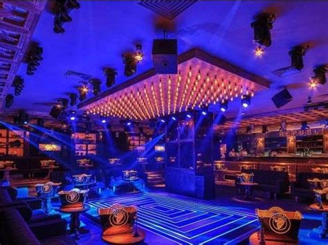 Nightlife In Mexico 10 Best Clubs And Bars For Witnessing The Glam With Your Salsa Frenzy Fam