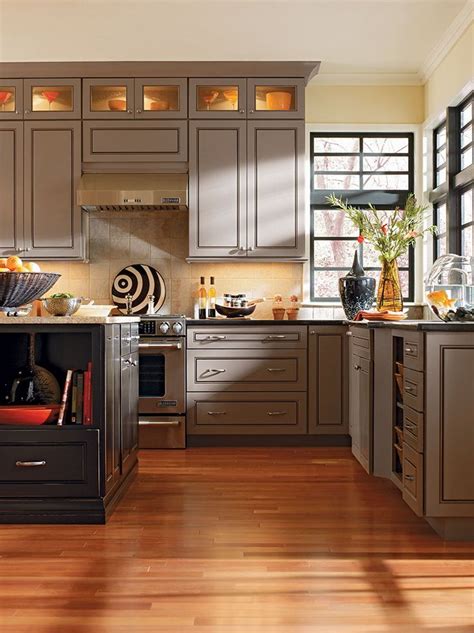 Instead of an edgy corner drawer, it has a curvy look! When planning out your lower cabinetry placement, consider ...