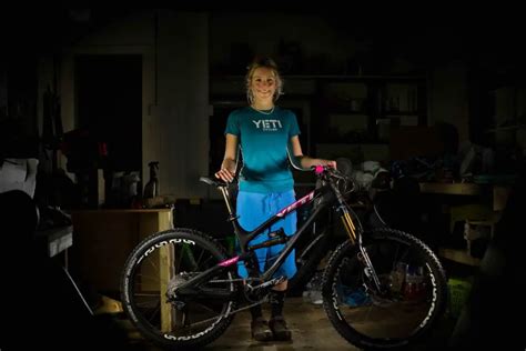 Hannah Barnes Joins Yeti Cycles Uk Singletrack World Magazine