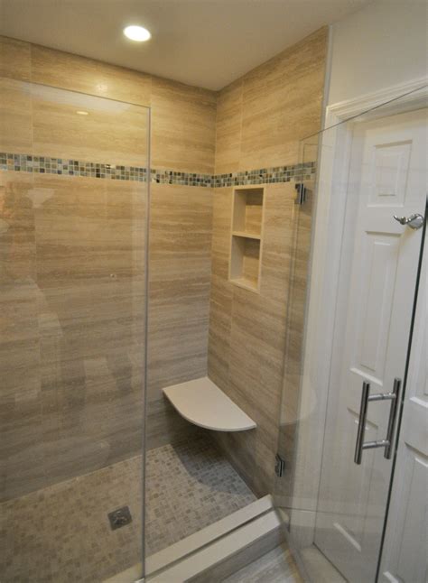 See more ideas about shower remodel, bathrooms remodel, small bathroom. Stand Up Shower with Built-In Bench Seat and Niche ...