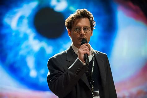 While the film is not on the level of quality his former boss is use to putting out, this film does while i have not read that original script that paglen wrote, the script in this film was not bad at all. Transcendence| trama| recensione| film | Johnny Depp