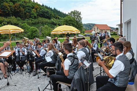 Finde jetzt die besten unternehmen mit echten bewertungen und hilfreichen tipps der golocal community. Hausen im Wiesental: Ein „Palast-Gebäude" besonderer Art ...