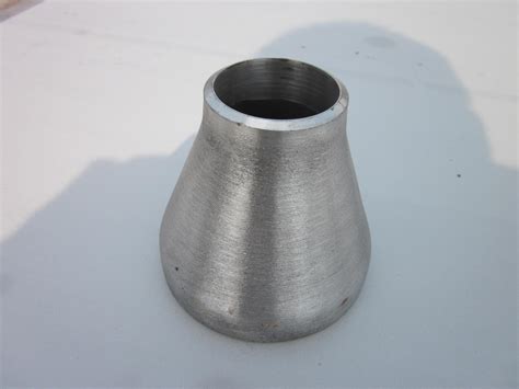 China Stainless Steel Reducerpipe Fittings China Steel