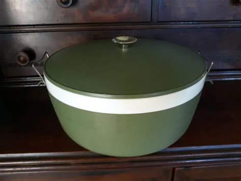 Vintage Olympian Therm O Ware Avocado Green Bowl Locking Lid