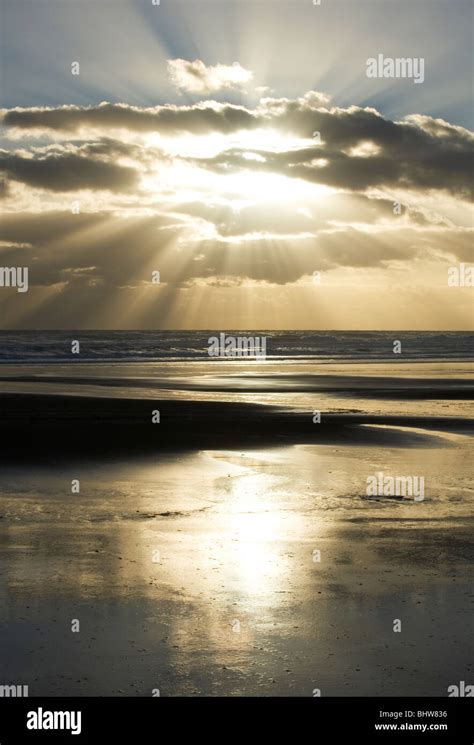 Sunset On Ninety Mile Beach New Zealand Stock Photo Alamy