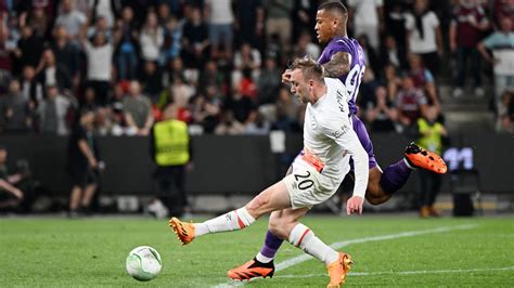 Fiorentina 1 2 West Ham Bowen Arrows Hammers To Europa Conference League Final Glory Uefa