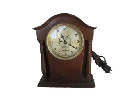 Vintage Hamilton Sangamo Synchronous S 401 Motor Wooden Electric Clock