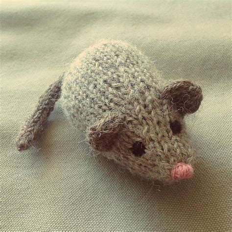 Jingle Mouse Cat Toy Pattern By Dooley And Spud Easy Knitting