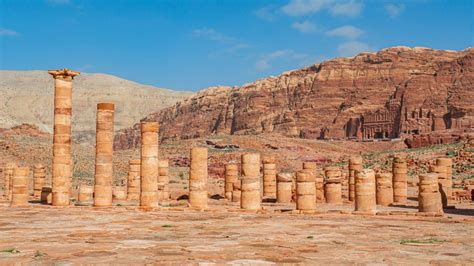 Petra Lantica Città Della Giordania Metaldetrekking