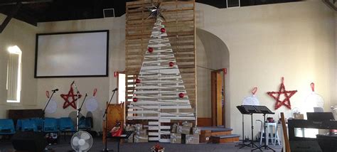 Check spelling or type a new query. Christmas Pallet - Church Stage Design Ideas - Scenic sets ...