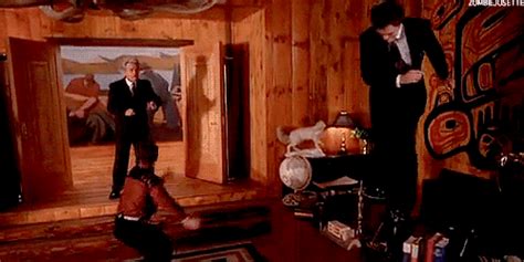 Twin Peaks Dancing  Find And Share On Giphy