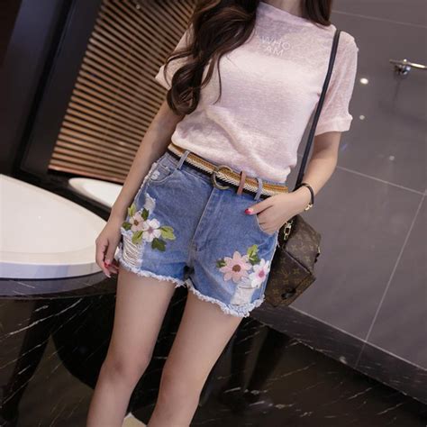 2017 Summer Floral Women Shorts Embroidered Hollow Out Denim Shorts