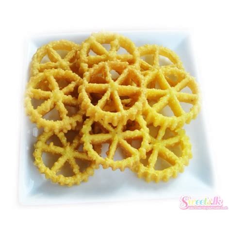 Kokis (10 Pcs) - Sweets.lk
