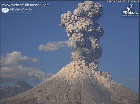 Explosión Del Volcán De Colima Provoca Caída De Ceniza Noticieros