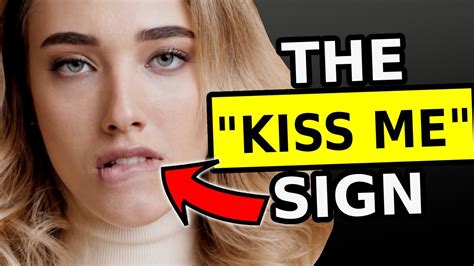 Signs To Know If She Likes You Or Not According To Dating Expert