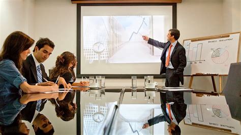 How to Make Speech in Business Setting | Public Speaking ...