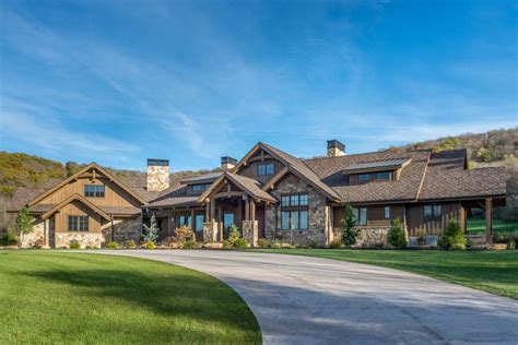 Plan Rw Luxurious Mountain Ranch Home Plan With Lower Level