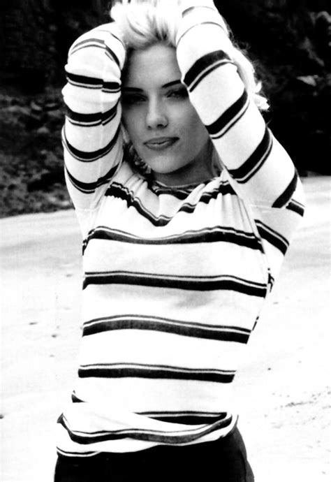 Stripes Scarlett Johanson Scarlett Johansson Scarlett