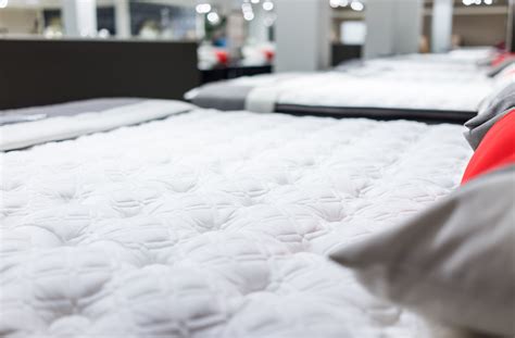 The store offers luxury mattresses at an affordable price, and has an online quiz to help you choose the right one. The 5 Best Mattress Deals of the 2019 Holiday Season ...