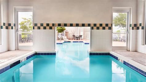 Hilton Garden Inn Charlotte North From 117 Charlotte Hotel Deals And Reviews Kayak