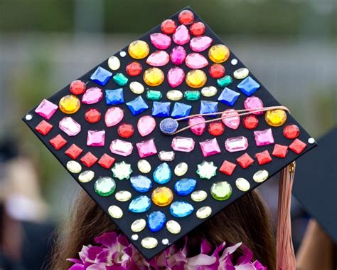 Find The Best Mortarboard Cap Ideas From These Past Graduation Photos