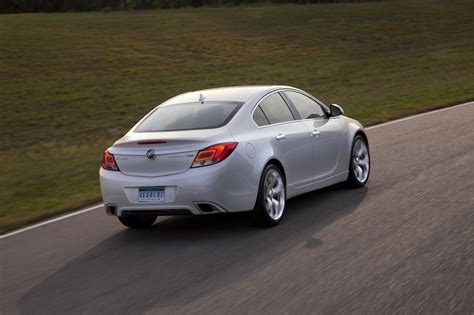 Read on to learn more on the 2012 buick a recent new product blitz and brand revamp has certainly resulted in a better buick, but the 2012 buick regal gs thrusts the marque into somewhat. 2012 Buick Regal GS