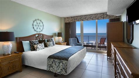 Three Bedroom Oceanfront Condo Deluxe Carolina Winds Rooms