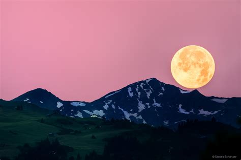 ~ Full Moon Sunrise ~ Saga Photography Moments In Light
