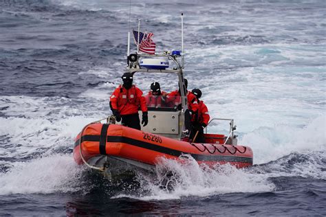 Us Coast Guard Successfully Rescues 33 People From Sinking Vessel Near