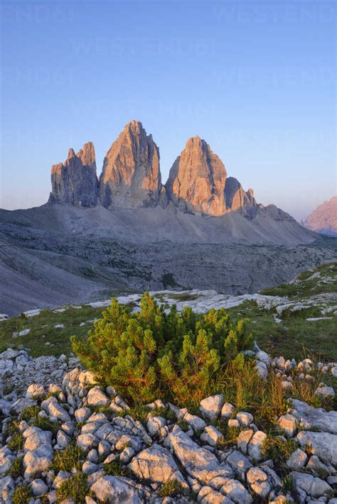 Italy Sexten Dolomites Tre Cime Di Lavaredo At Sunrise Nature Park Tre Cime Unesco World