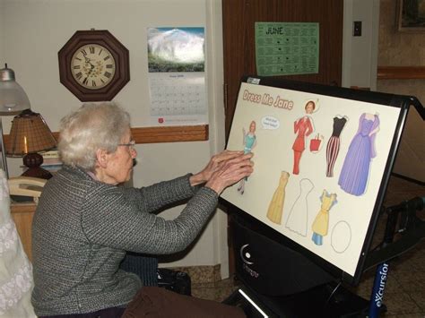 Traditional games like bingo, crossword puzzles, and scrabble are a great way for seniors to exercise their brains, but watch family videos or create a memory box. Creative Memory Boards improve Kingsway Lodge Residents ...