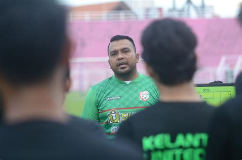 Aplikasi piala malaysia 2018 ini memastikan peminat bola sepak malaysia tidak ketinggalan dengan perkembangan semasa piala malaysia. Kelantan United buru tiket Piala Malaysia - Utusan Digital