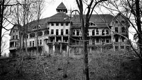 Halloween 5 Of The Worlds Most Haunted Places To Visit Bt