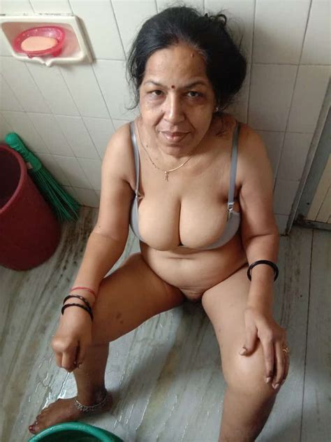 Mature Indian Aunty Nude Pics Gallery FSI Blog Free Sexy Indians