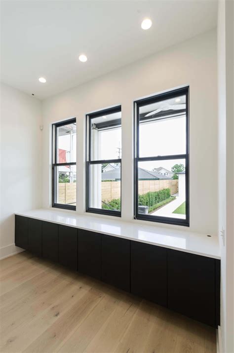 20 Black Exterior Windows With White Interior Decoomo
