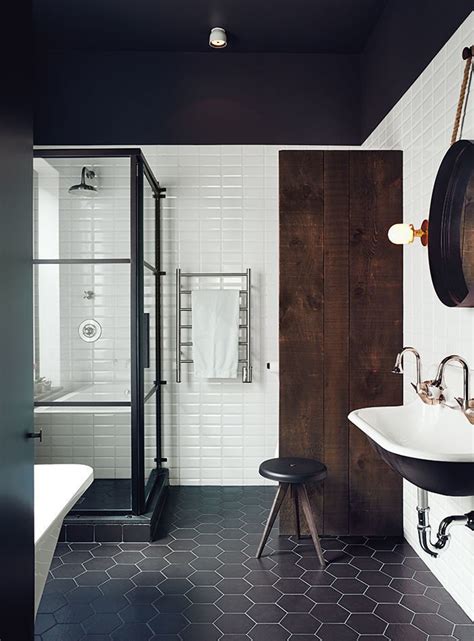 Photo 5 Of 10 In 10 Ideas For The Minimalist Bathroom Of Your Dreams