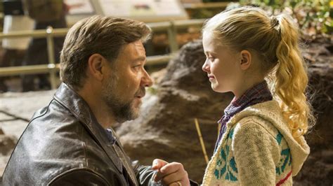 First Trailer For Fathers And Daughters With Russell Crowe Amanda Seyfried Aaron Paul And More