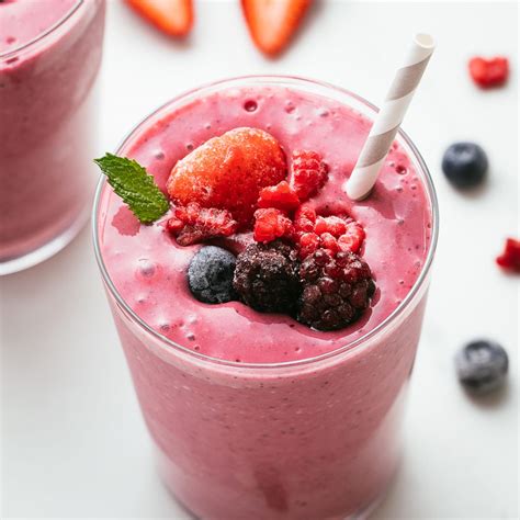 Mixed Berry Yogurt Smoothie Healthy Easy Vegan Simple Veganista