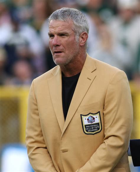 What Brett Favre Thinks About Aaron Rodgers Packers Holdout